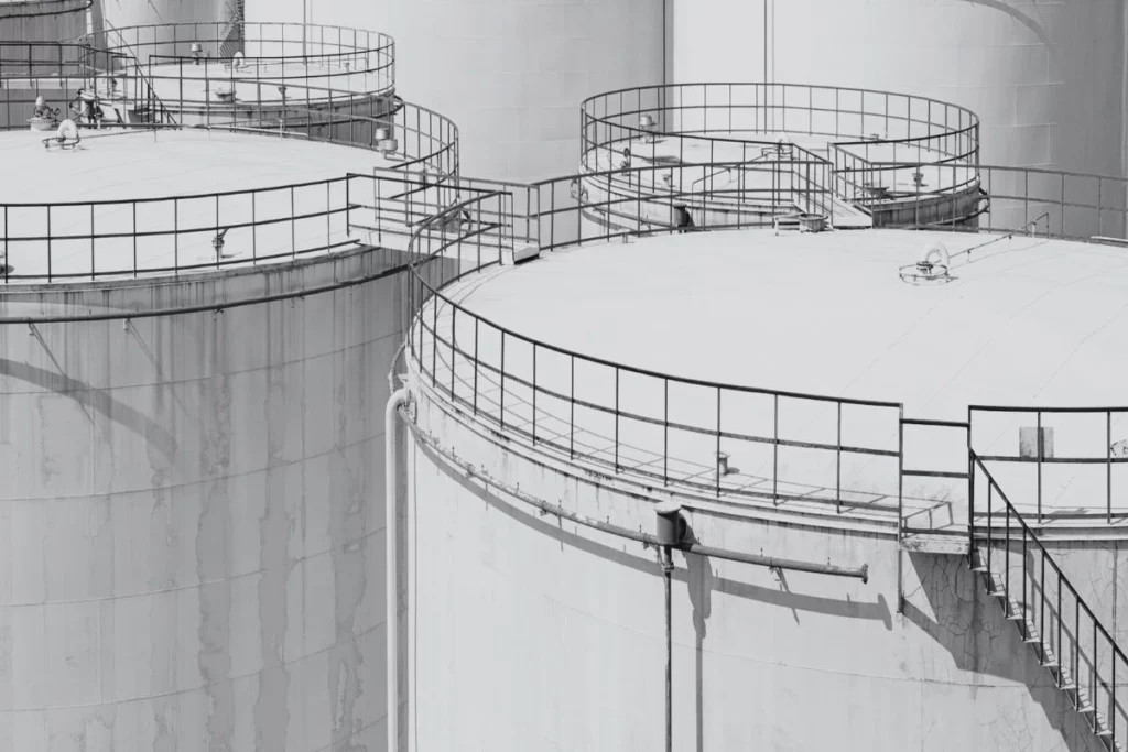 internal floating roof tanks IFRTs